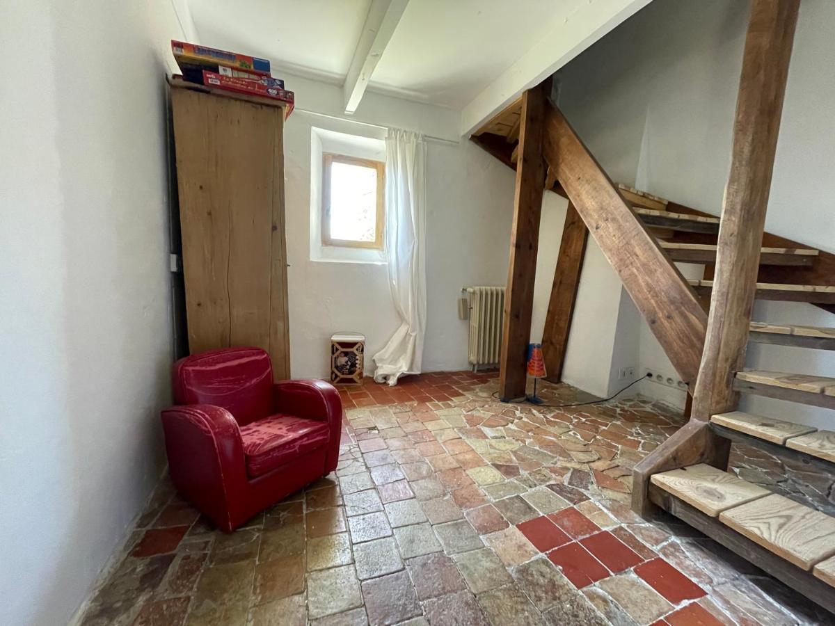 La Maison De Vergol Монбрен-ле-Бен Экстерьер фото